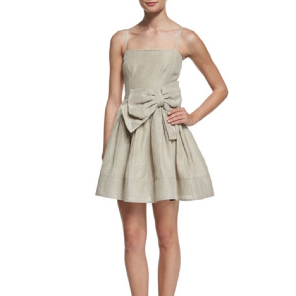RED Valentino 100% Linen Bow Dress. Never Worn. Size 44.